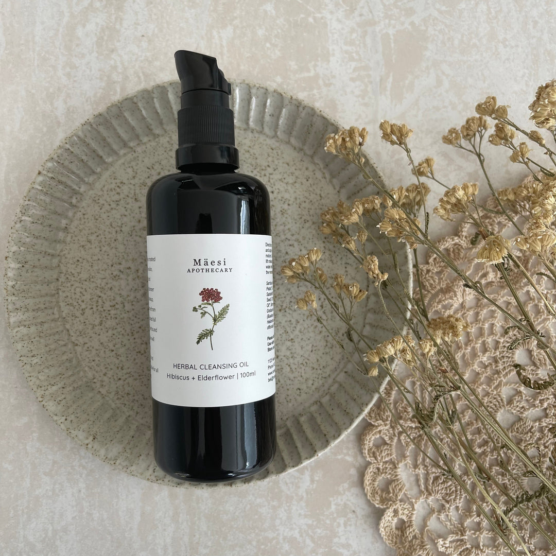 How to Oil Cleanse: A Ritual for Sensitive Skin